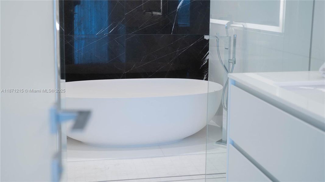 Image 59 of a home in .