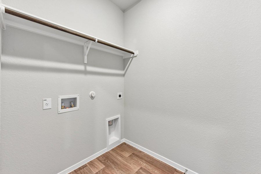 Spacious, unfurnished interior of a new home in Cascade, Liberty Hill (Image 33).
