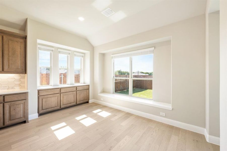 Spacious, unfurnished interior of a new home in Timberbrook 3B-4A, Justin (Image 31). Spacious, unfurnished interior of a new home in Timberbrook 3B-4A, Justin (Image 31).