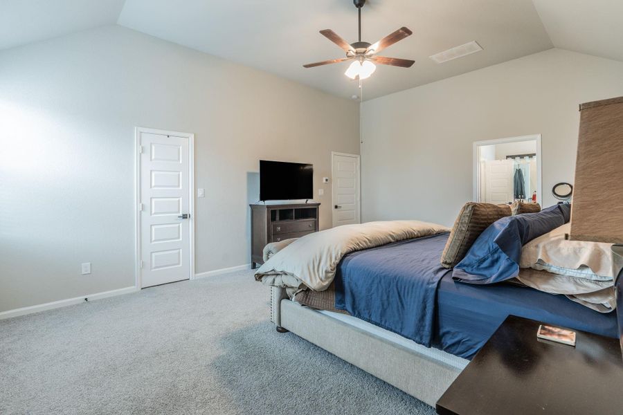 Furnished interior view inside a new home in , Houston (Image 17). Furnished interior view inside a new home in , Houston (Image 17).