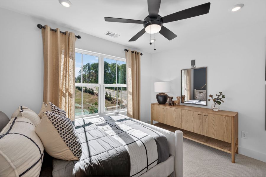 Representative furnished interior of a home built from the Riverton by Pulte Homes in Riversprings, Dacula (Image 53).