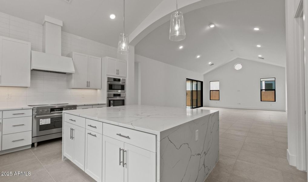 Edgewood Lot #101 Kitchen 3 (Large) Edgewood Lot #101 Kitchen 3 (Large)