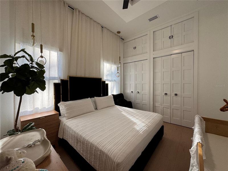 Furnished interior view inside a new home in , Spring Hill (Image 35).