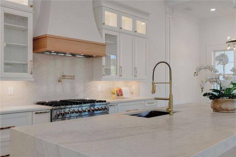 Furnished interior view inside a new home in , Monroe (Image 13).