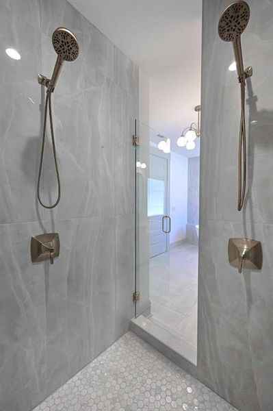 Close-up of interior finishes inside a home in , Carrollton (Image 20).
