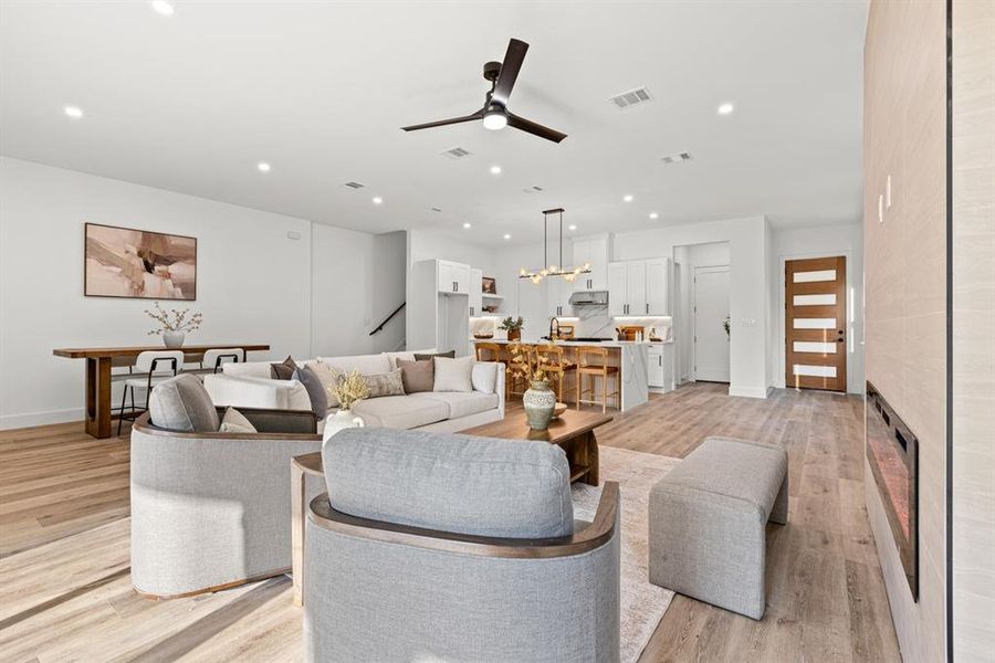 Furnished interior view inside a new home in , Dallas (Image 31).