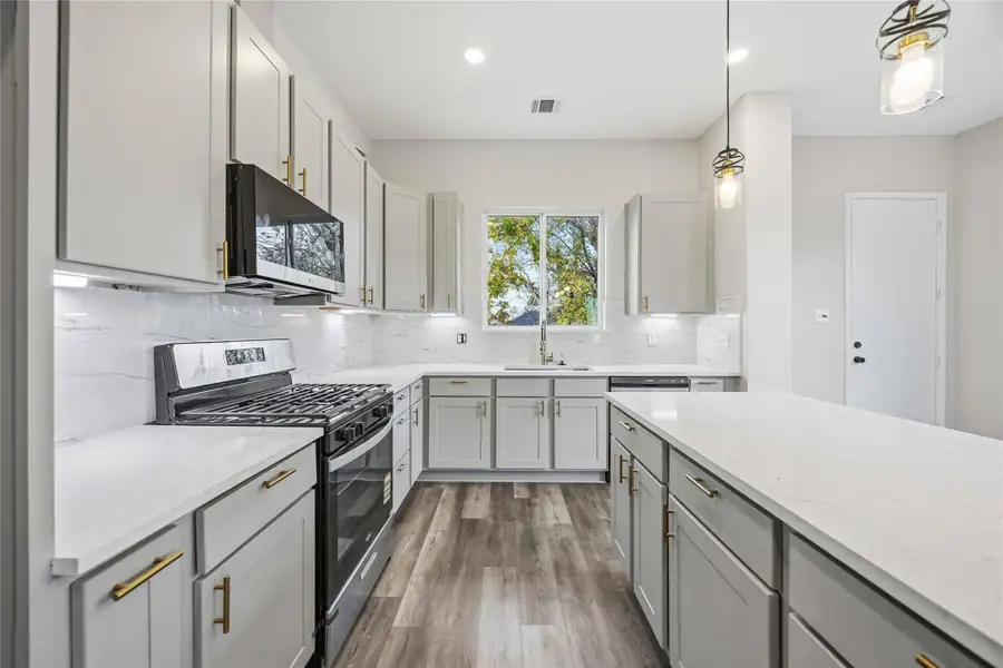 Furnished interior view inside a new home in , Houston (Image 10).