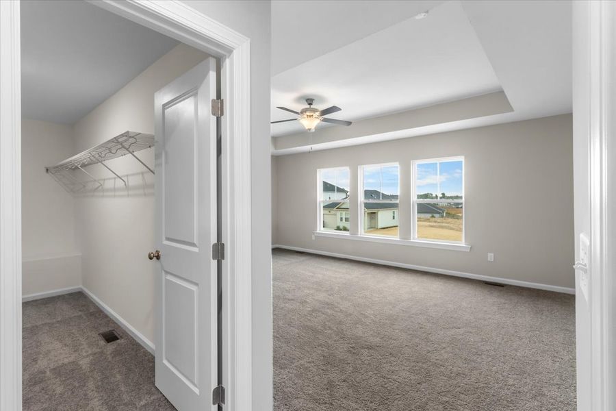 Spacious, unfurnished interior of a new home in Windsor, North Augusta (Image 27).