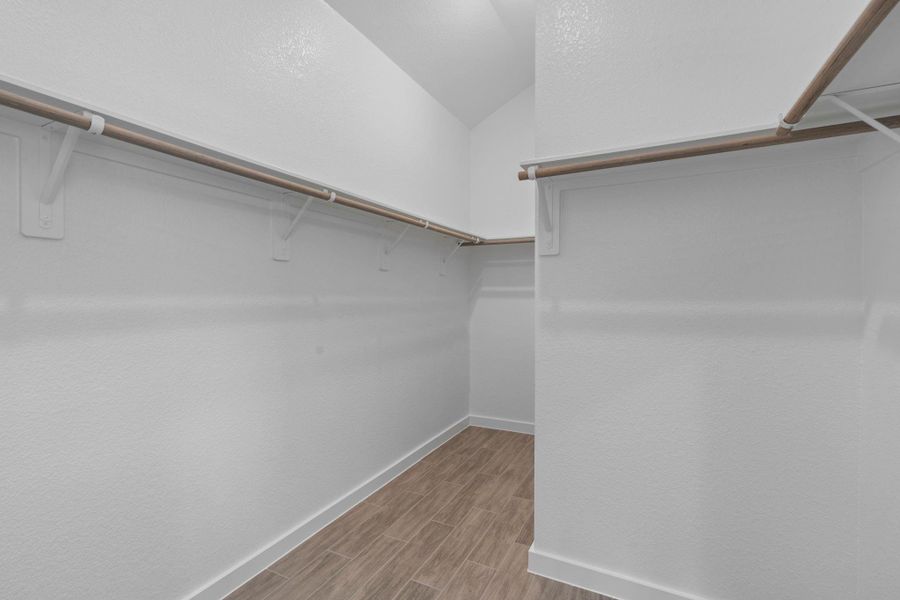 Spacious, unfurnished interior of a new home in Harvest Green - Final Opportunities, Richmond (Image 12). Spacious, unfurnished interior of a new home in Harvest Green - Final Opportunities, Richmond (Image 12).