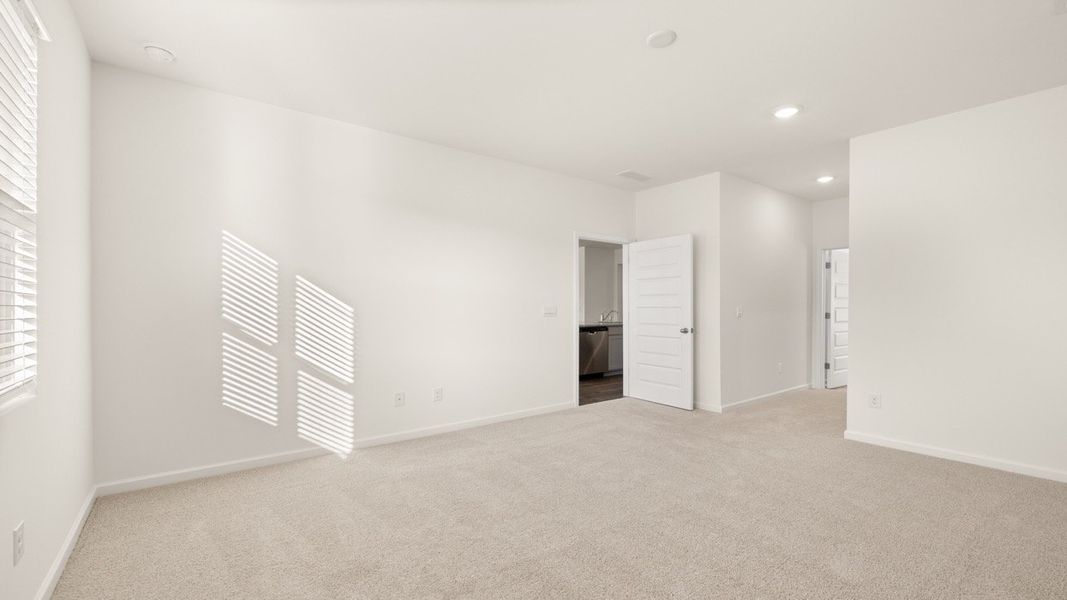 Spacious, unfurnished interior of a new home in Fox Crossing, Griffin (Image 18). Spacious, unfurnished interior of a new home in Fox Crossing, Griffin (Image 18).