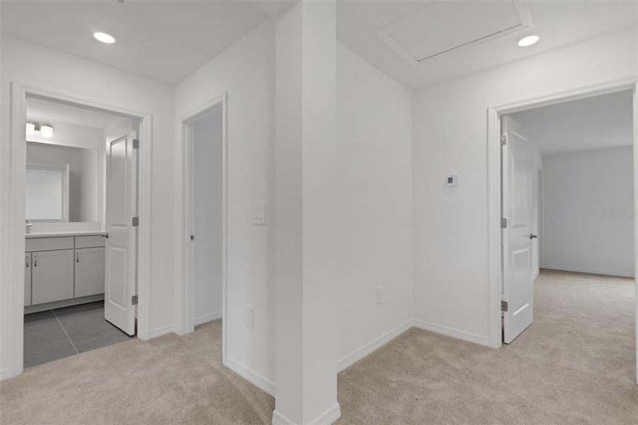 Spacious, unfurnished interior of a new home in Southpointe, Palmetto (Image 35).