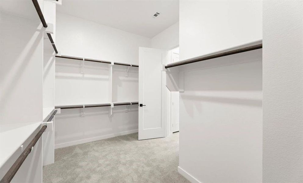 Primary Closet Representative Photo
