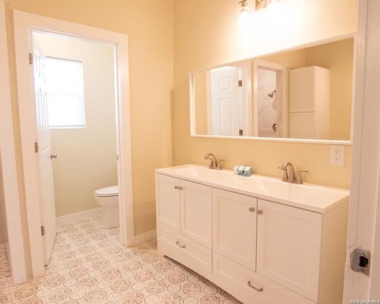 Furnished interior view inside a new home in , New Braunfels (Image 12).