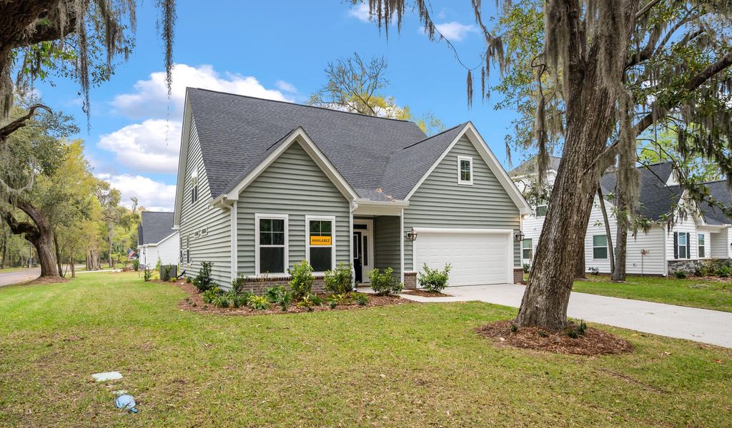 Front exterior of a new home in Academy Park, Beaufort, SC, highlighting curb appeal (Image 27).