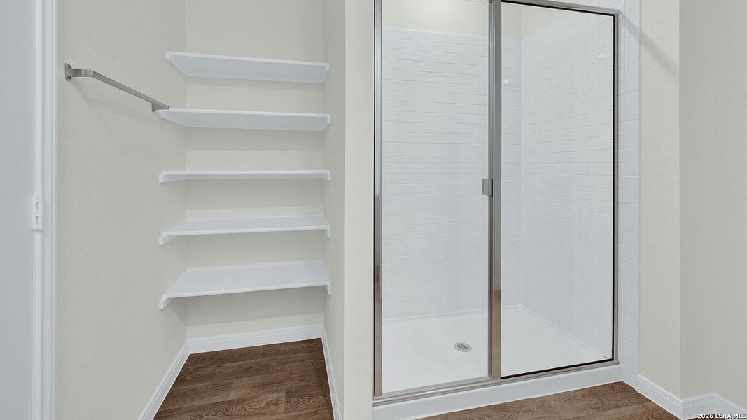 Image 40 of a home in Paramount. Image 40 of a home in Paramount.