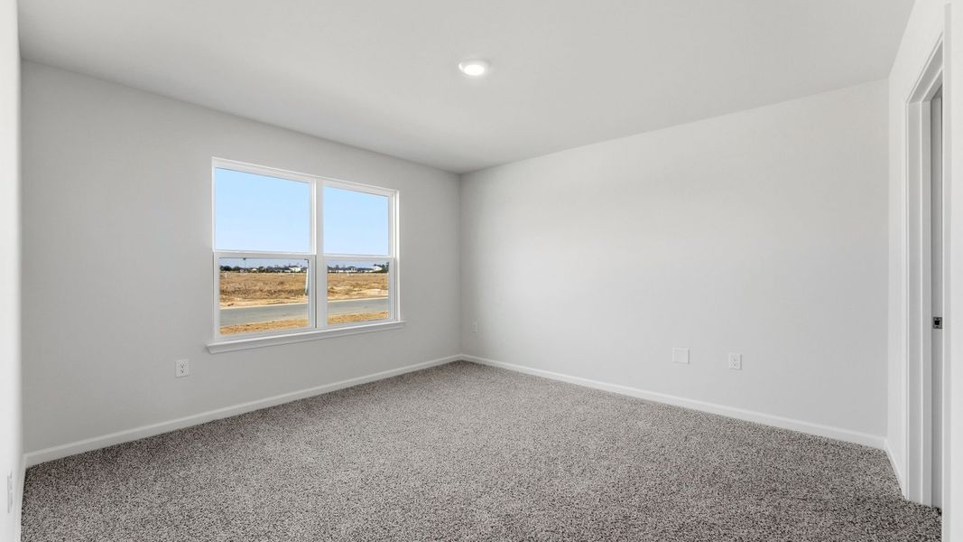 Spacious, unfurnished interior of a new home in Liberty, Panama City (Image 18).