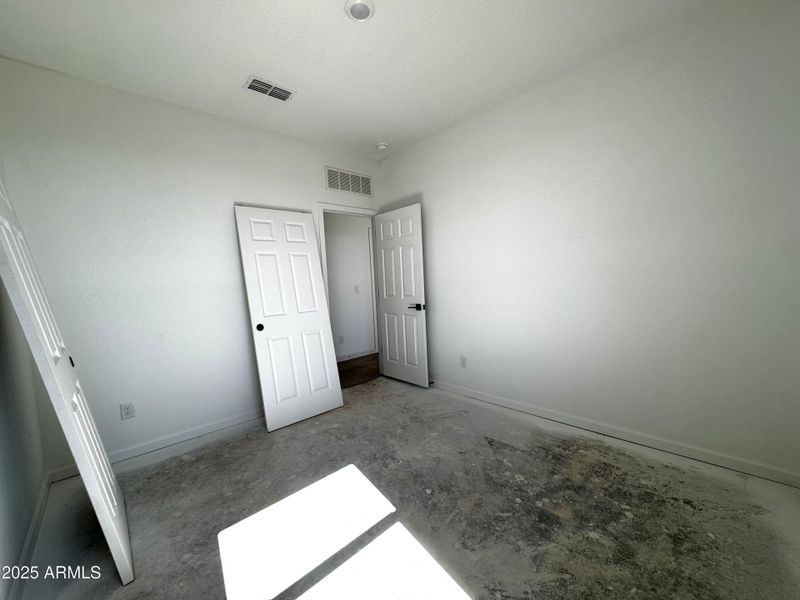 24 - Bedroom 2 24 - Bedroom 2