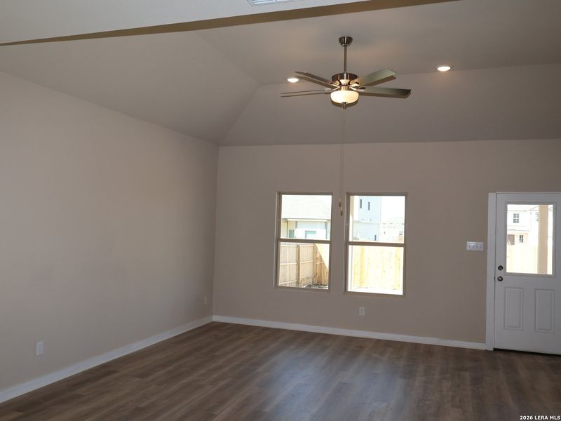 Spacious, unfurnished interior of a new home in Meadows at Clear Springs, New Braunfels (Image 22). Spacious, unfurnished interior of a new home in Meadows at Clear Springs, New Braunfels (Image 22).
