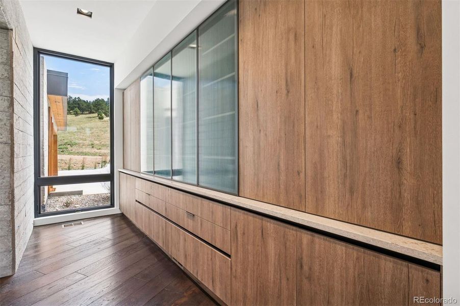 Image 40 of a home in .