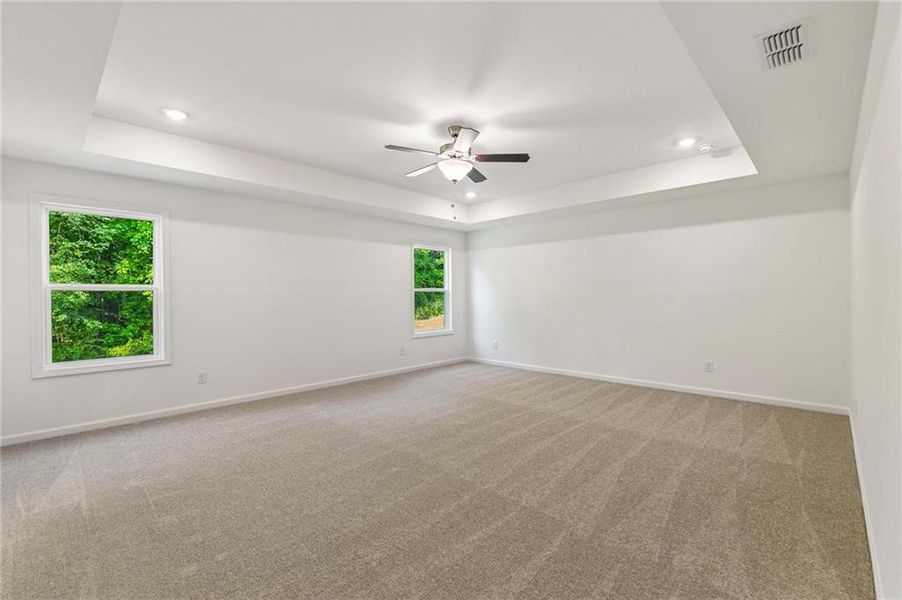 Spacious, unfurnished interior of a new home in The Estates at Casteel, Bethlehem (Image 18).