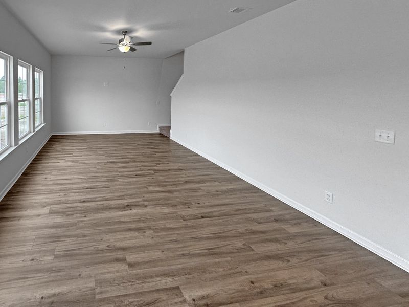 Spacious, unfurnished interior of a new home in Doctor's Creek, Ludowici (Image 16). Spacious, unfurnished interior of a new home in Doctor's Creek, Ludowici (Image 16).