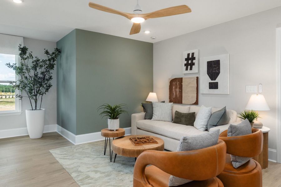 Representative furnished interior of a home built from the Continental by Pulte Homes in Mailman Post, Knightdale (Image 45).