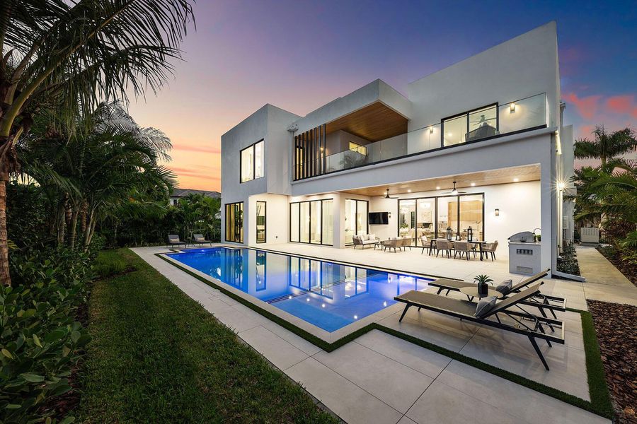 Exterior details and patio area of a home in , Boca Raton (Image 41).