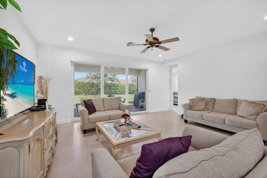 Furnished interior view inside a new home in , Port St. Lucie (Image 39).