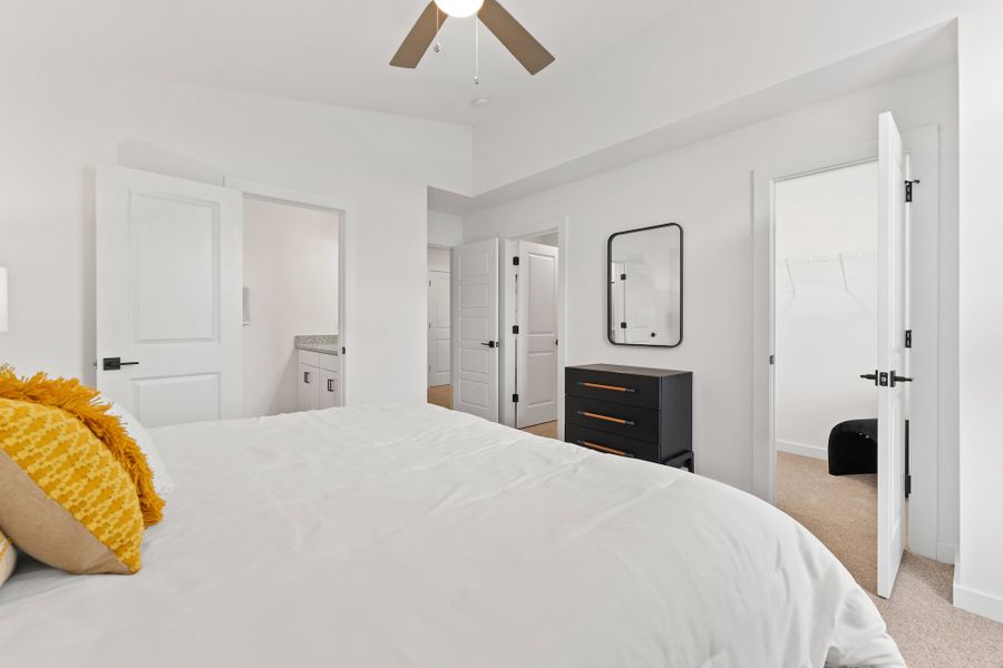 Representative furnished interior of a home built from the Raycord by Hunter Quinn Homes in Westgate Village Townes, Spartanburg (Image 32). Representative furnished interior of a home built from the Raycord by Hunter Quinn Homes in Westgate Village Townes, Spartanburg (Image 32).