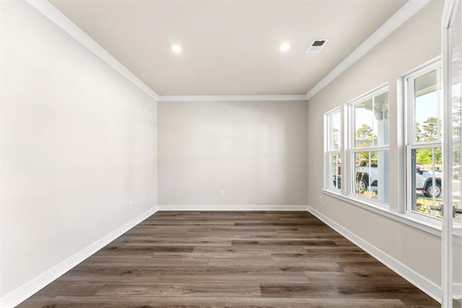 Spacious, unfurnished interior of a new home in Grande Dunes North Village, Myrtle Beach (Image 16). Spacious, unfurnished interior of a new home in Grande Dunes North Village, Myrtle Beach (Image 16).