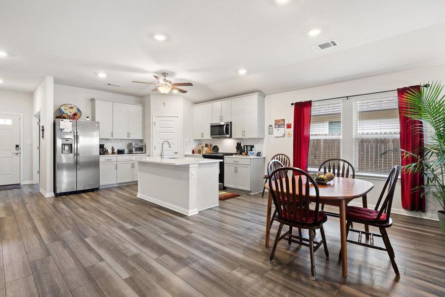 Furnished interior view inside a new home in Durango Farms - Boulevard Collection, Hutto (Image 11).