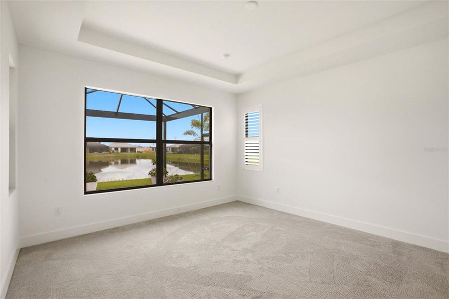 Spacious, unfurnished interior of a new home in , Bradenton (Image 25).