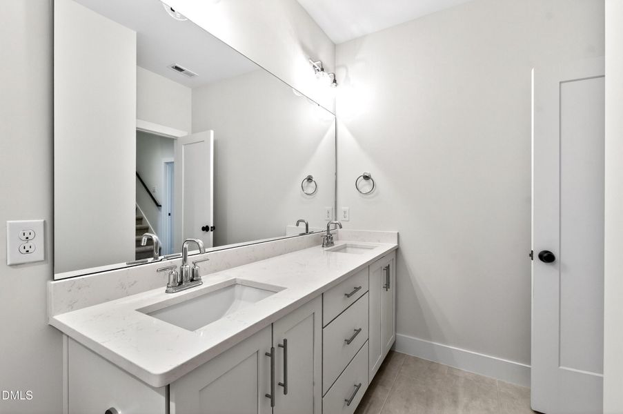 978 Helix (35) 978 Helix (35)