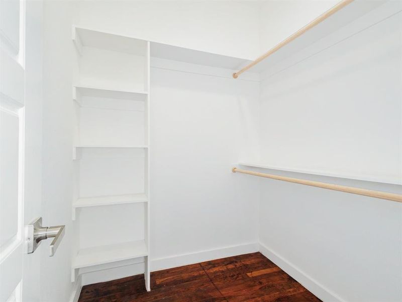 Spacious, unfurnished interior of a new home in , Brownwood (Image 33).