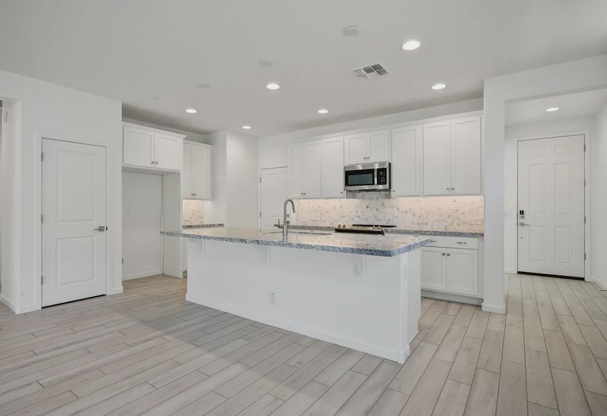 Kitchen - 4 of 25 Kitchen - 4 of 25