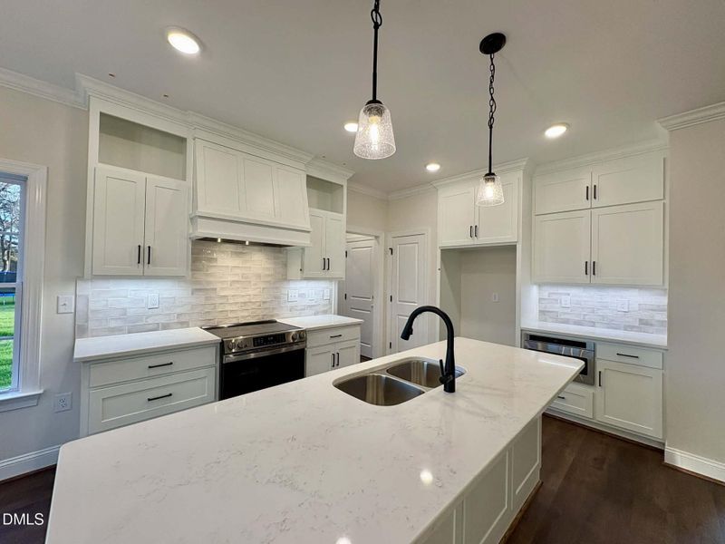 310e51eb-ce12-4879-a744-f265056ef177