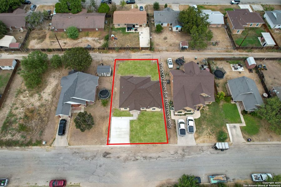 Image 21 of a home in .