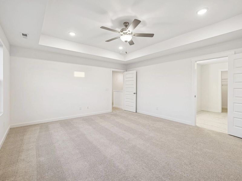 Spacious, unfurnished interior of a new home in Calista Farms, White House (Image 31). Spacious, unfurnished interior of a new home in Calista Farms, White House (Image 31).