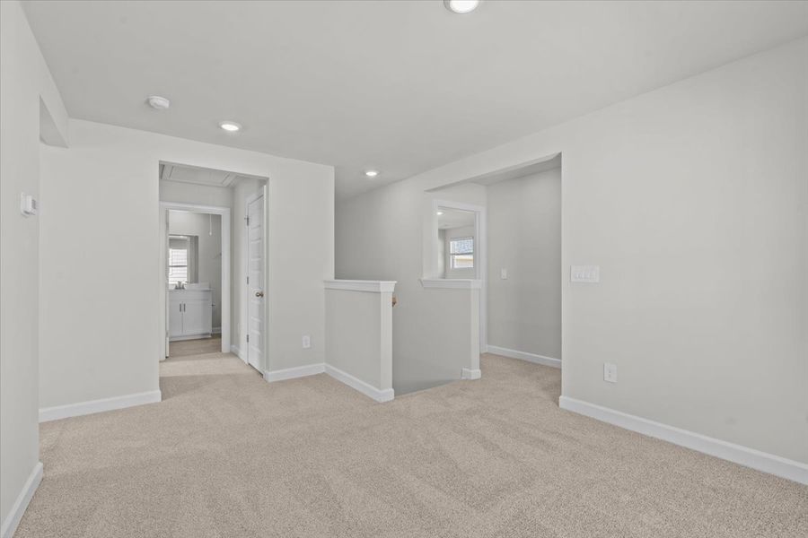 Spacious, unfurnished interior of a new home in Cedar Shoals – Heritage Collection, Piedmont (Image 16).