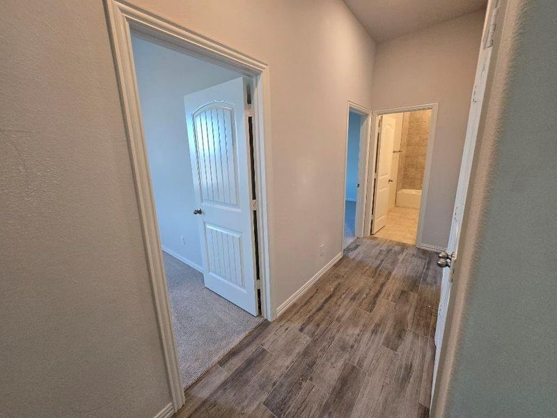 Spacious, unfurnished interior of a new home in Hillview Addition, Decatur (Image 11).