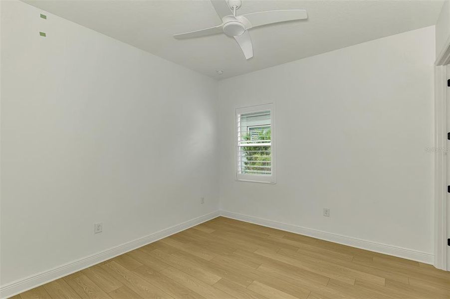Spacious, unfurnished interior of a new home in , Venice (Image 41).