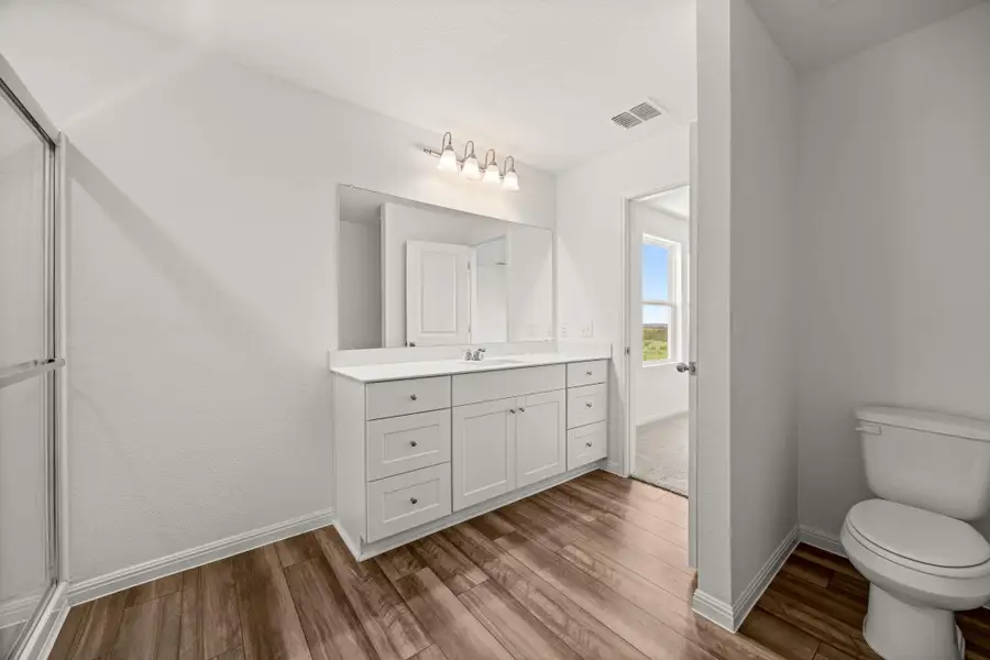 Furnished interior view inside a new home in Cottonwood Farms, Hutto (Image 4).