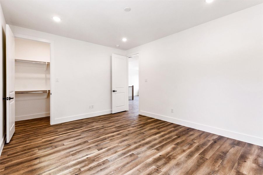 Spacious, unfurnished interior of a new home in , Spring (Image 36).