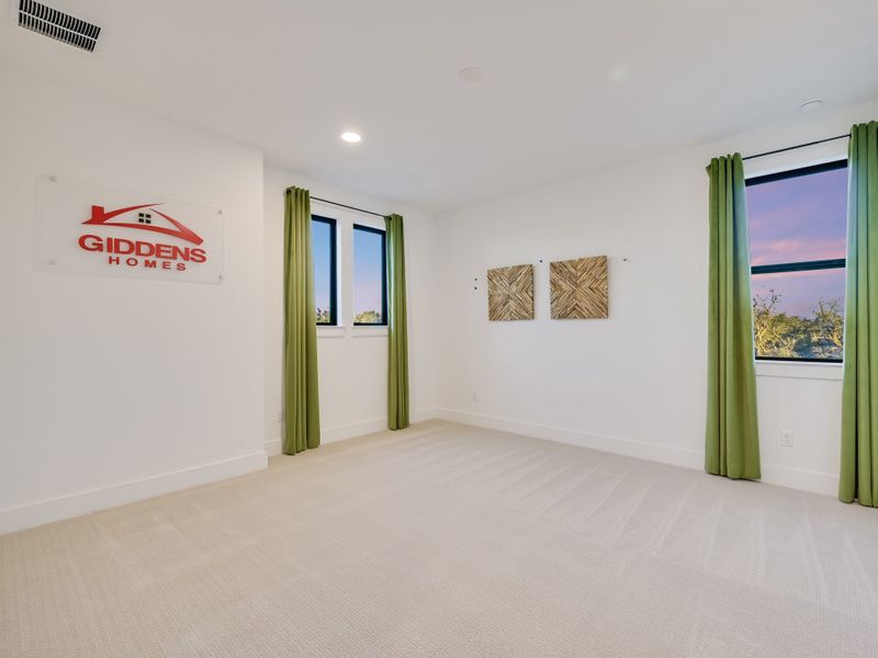 Representative unfurnished interior of a home built from the Topaz II by Giddens Homes in Riverstone, Georgetown (Image 21).