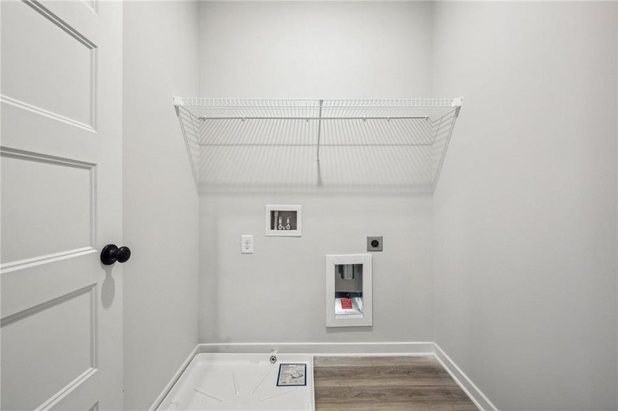 Spacious, unfurnished interior of a new home in Rosewood Lake Estates, Hoschton (Image 43).