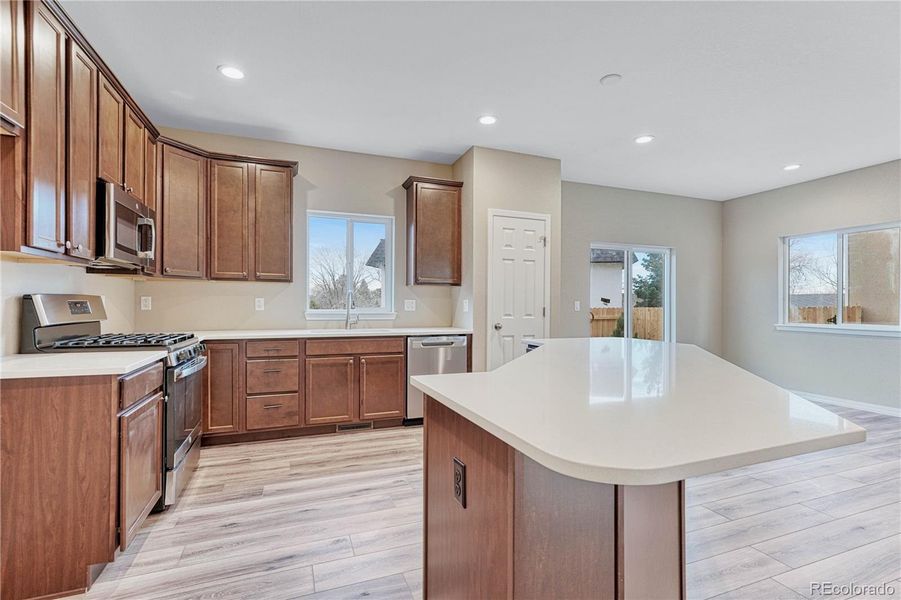 Additional kitchen finish options Additional kitchen finish options