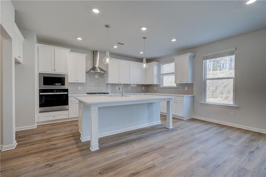 Furnished interior view inside a new home in Hamilton Lakes, Lawrenceville (Image 5).