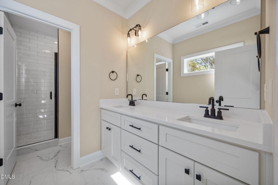 25-web-or-mls-IMG_9109 25-web-or-mls-IMG_9109