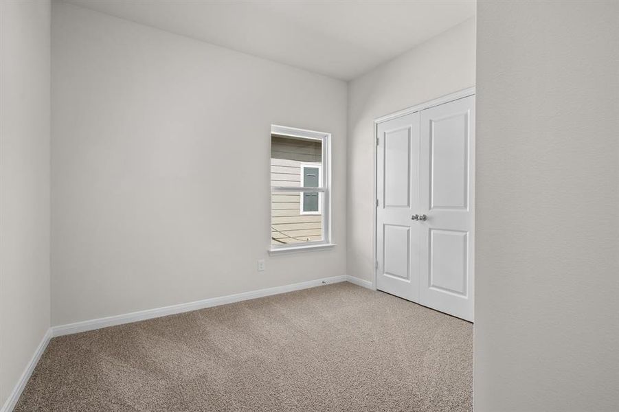 Spacious, unfurnished interior of a new home in Big Sky Estates, Ponder (Image 7).