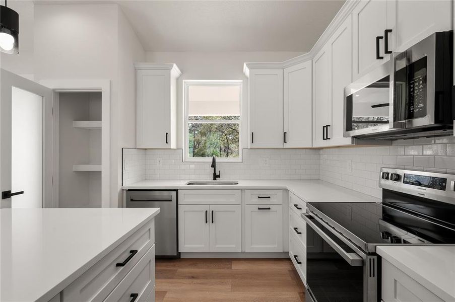 Furnished interior view inside a new home in , Citrus Springs (Image 6).